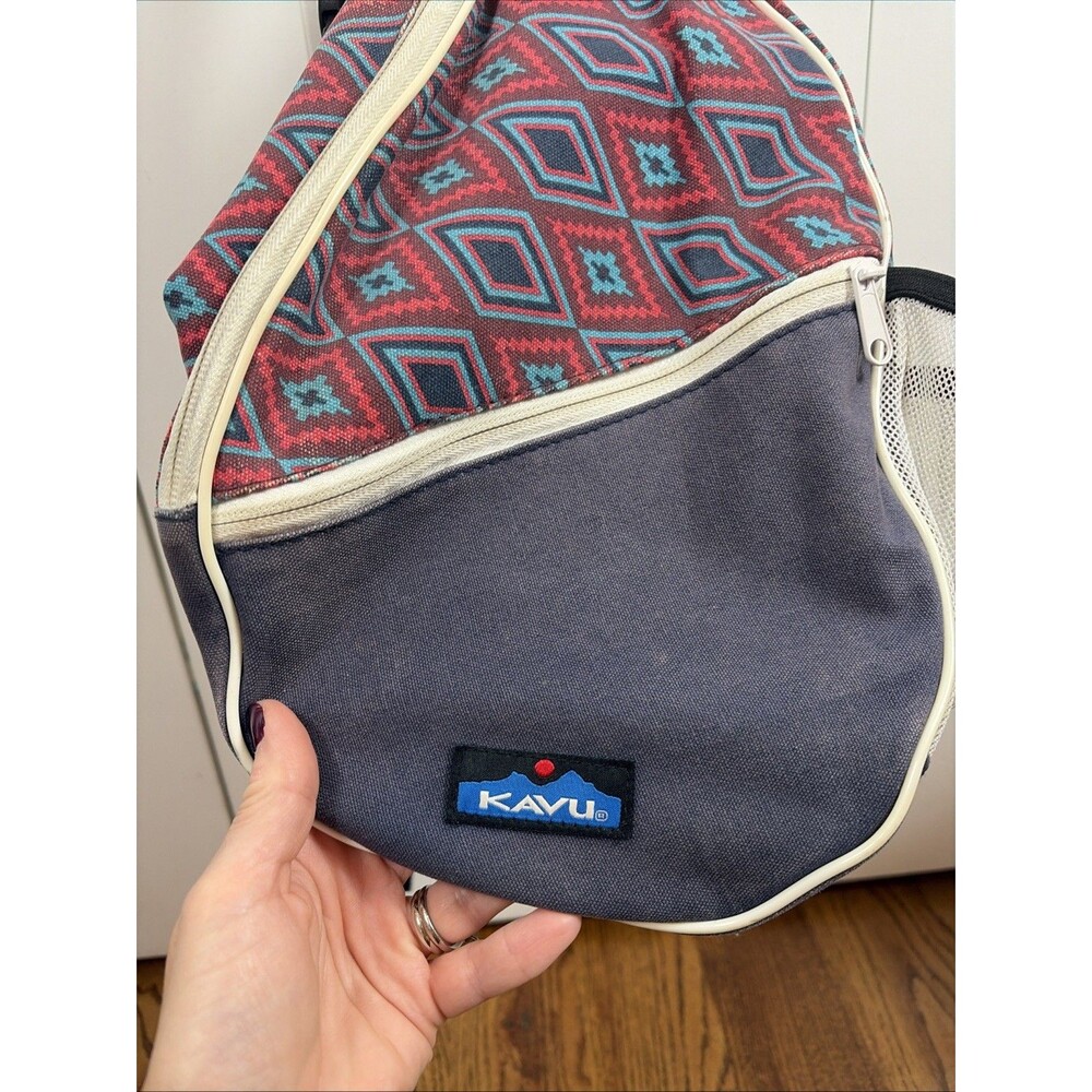 Kavu Robe Sling Bag - Picture 2 of 5